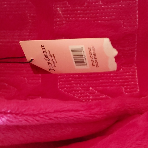 Juicy Couture Dump Him Plush Pink Robe - Picture 5 of 5